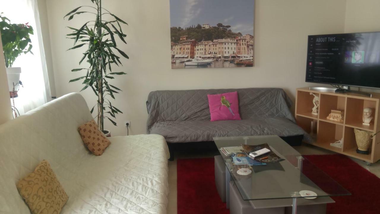 Apartment Near Stavros Niarchos Park & Acropolis Athen Eksteriør bilde